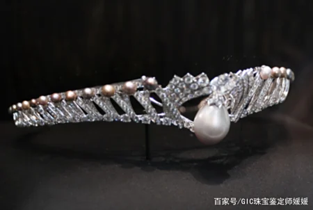 欧洲皇室的尊贵皇冠，每一顶都美到极致，“珍珠控”的你不容错过 